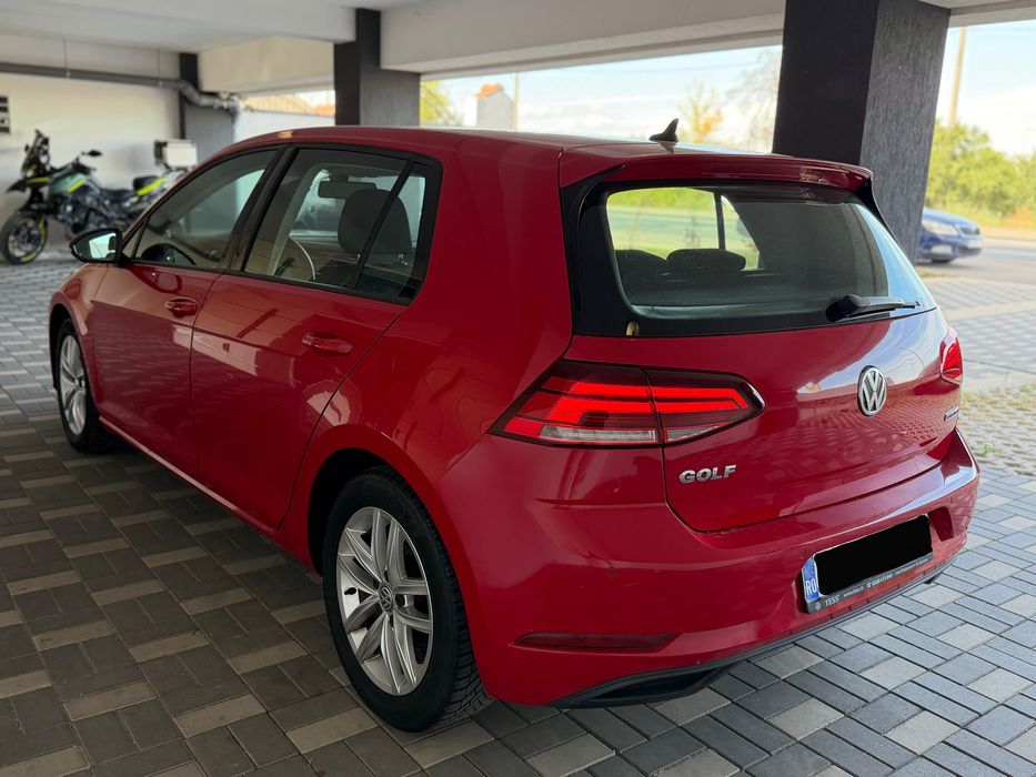 VOLKSWAGEN Golf 2021 — imagine 5