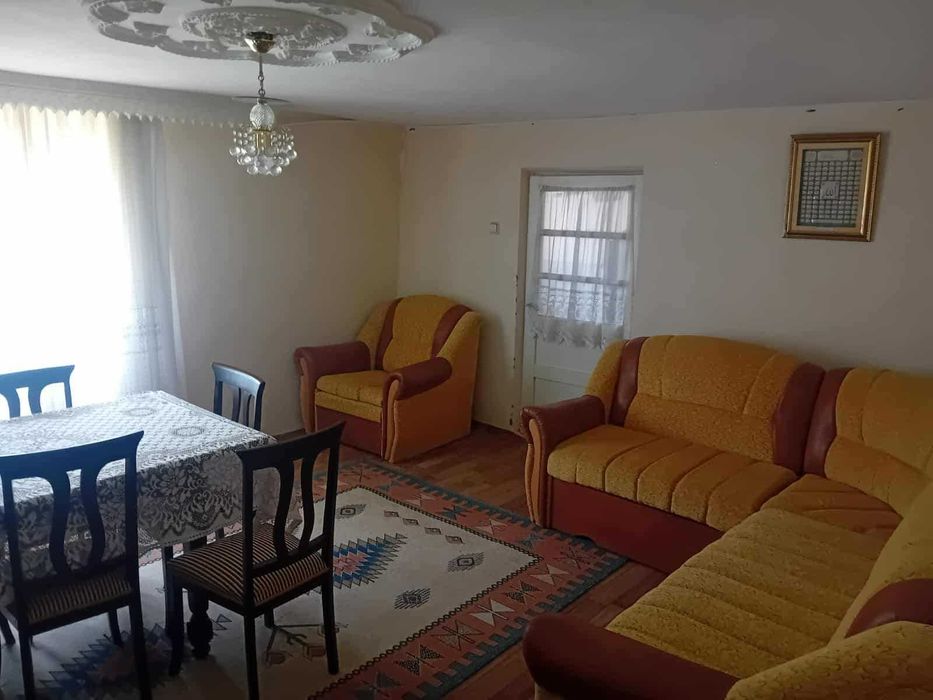 Vila 140mp Savinesti la sosea teren 1000mp toate utiliatile locuibila