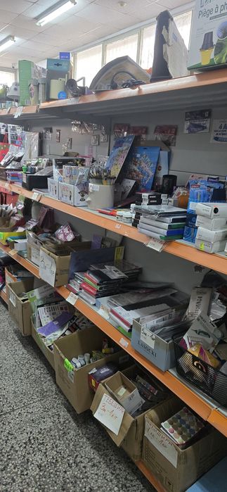 Стелаж остров на линеен метър