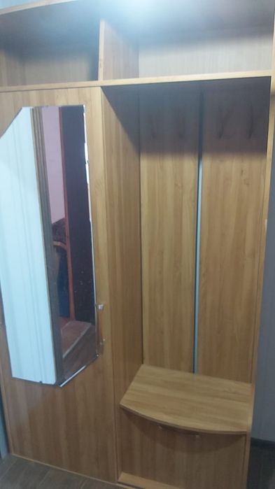 Шкаф для прихожей