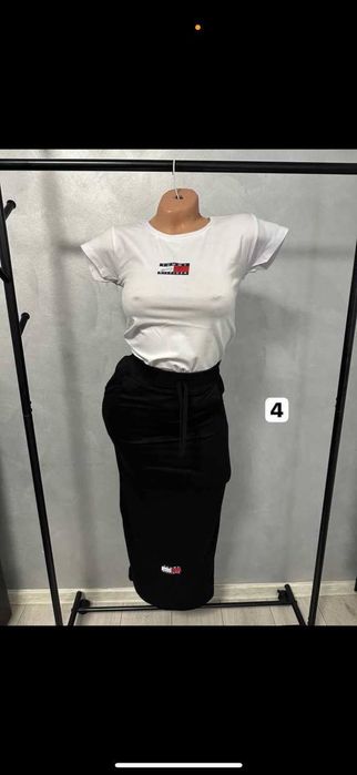 Compleu fusta și tricou s m l xl livrare rapida prin curier