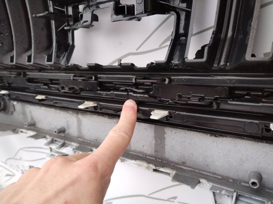 Bara fata Skoda Octavia 4 VRS  an 2019-2020-2021-2022-2023