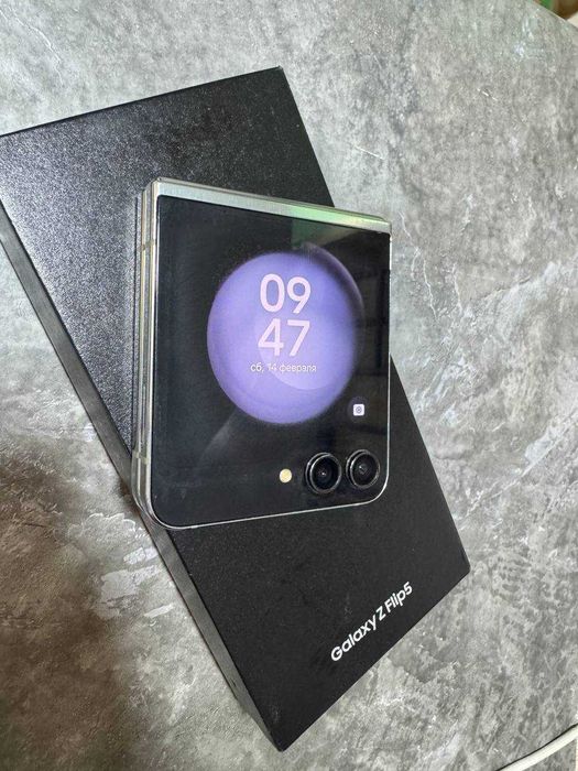 Samsung Galaxy Z Flip 5 256 GB  (Астана, Куйши Дина 31)л 6325