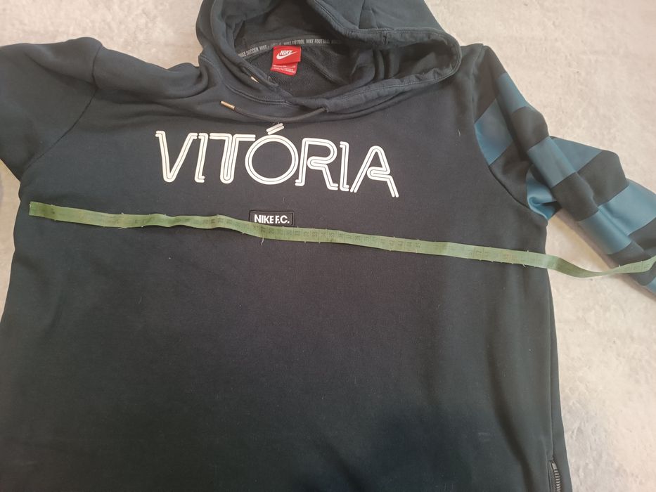 Суичър-Nike XL..