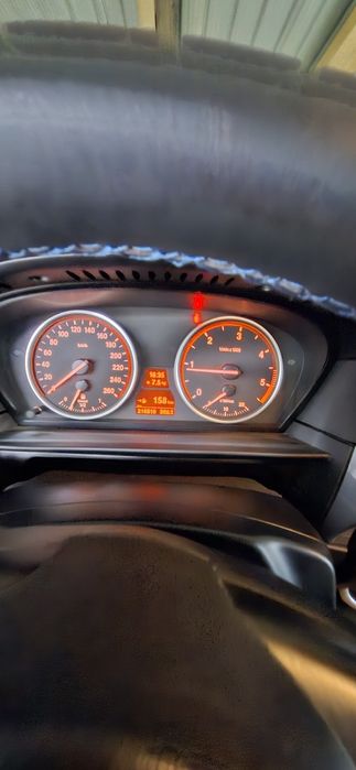Vând bmw e60 520d