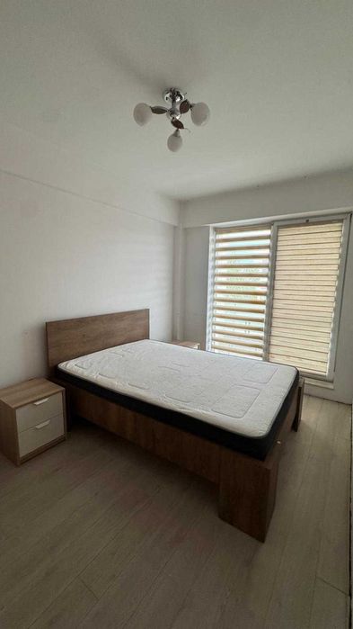 Inchiriez apartament cu 2 camare