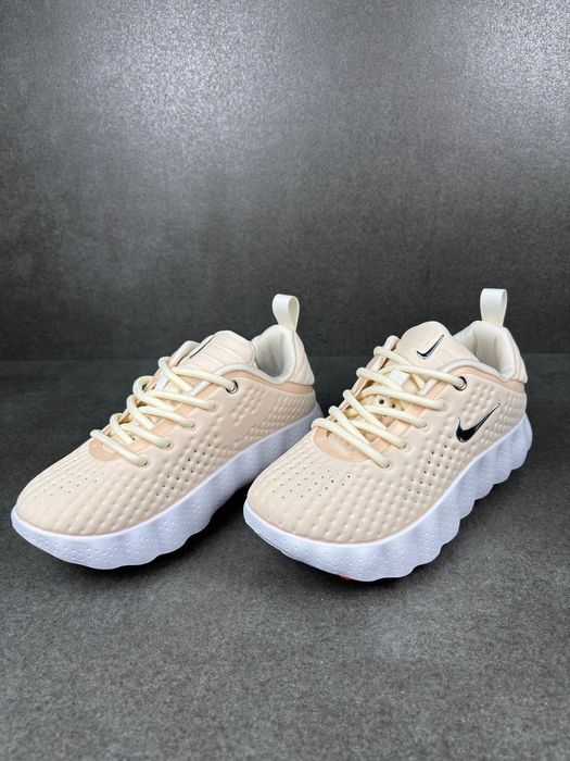 Продам красовки Это Nike React Element 55