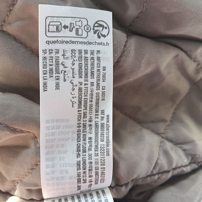 Jachetă originală Abercrombie & Fitch mărimea XS – Stil Bomber Bej cu guler raiat