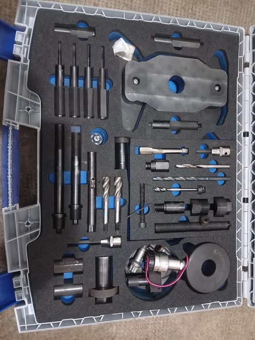 Trusa extractor injectoare