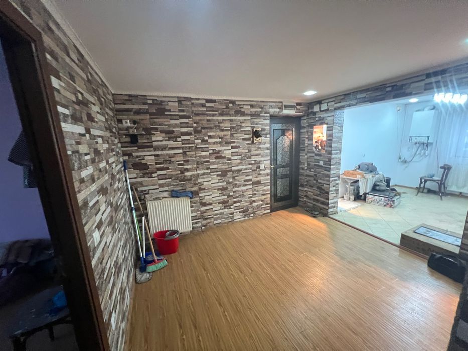 Vane apartament în rovinari