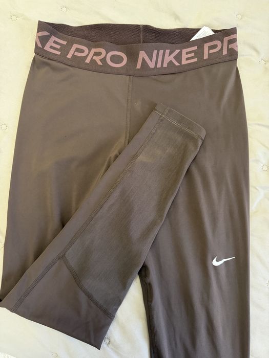 Клинове nike, s размер
