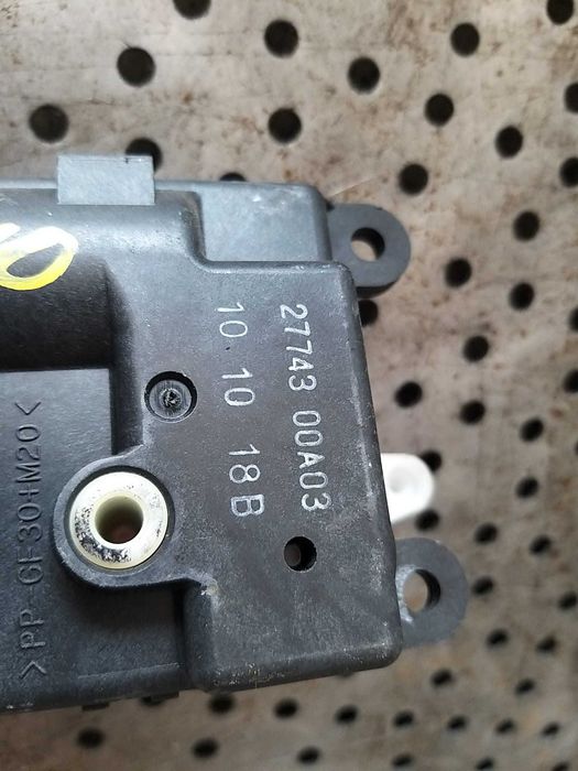 Motoras clapeta aeroterma nissan qashqai j10 2774300a03