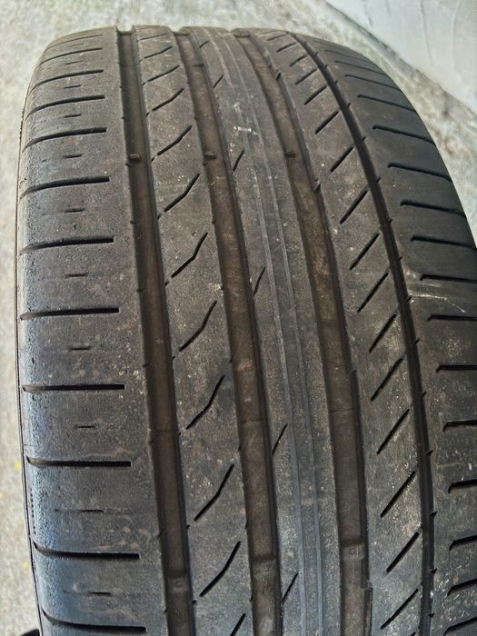 Комплект летни гуми Continental 315/40 R21Y + 275/45 R21Y–4 броя