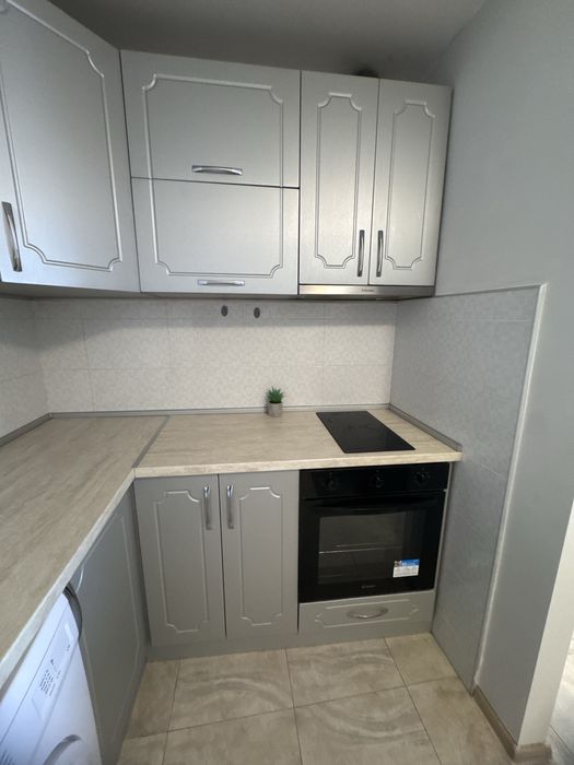 Дава се под наем Двустаен апартамент в Асеновград - 70 кв.м за 331.5 € - Снимка #4