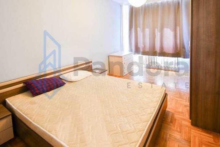 Дава се под наем Тристаен апартамент в София, Медицинска академия - 120 кв.м за 599 € - Снимка #2