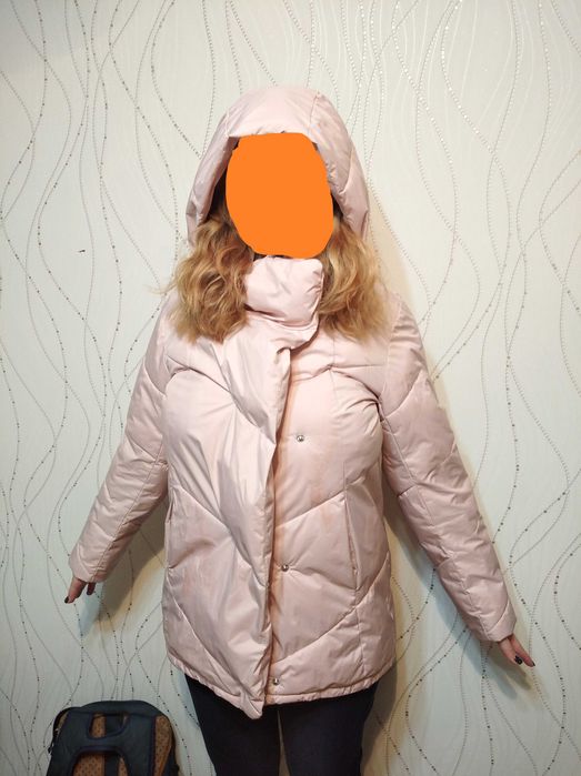 Продам куртку Reserved