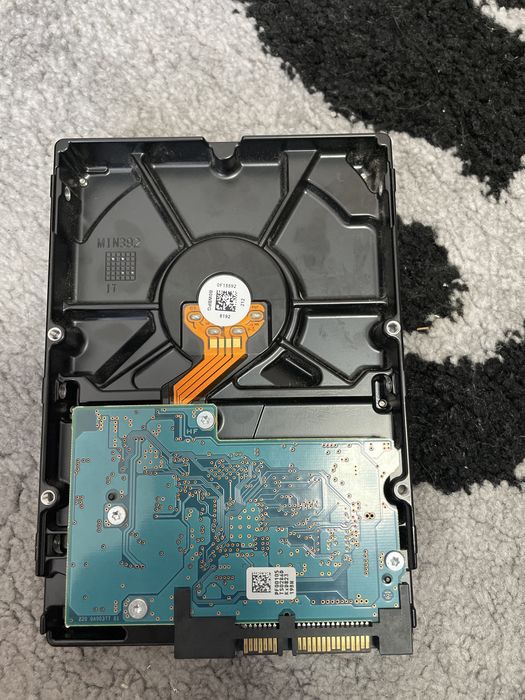 Жесткий диск toshiba 1tb