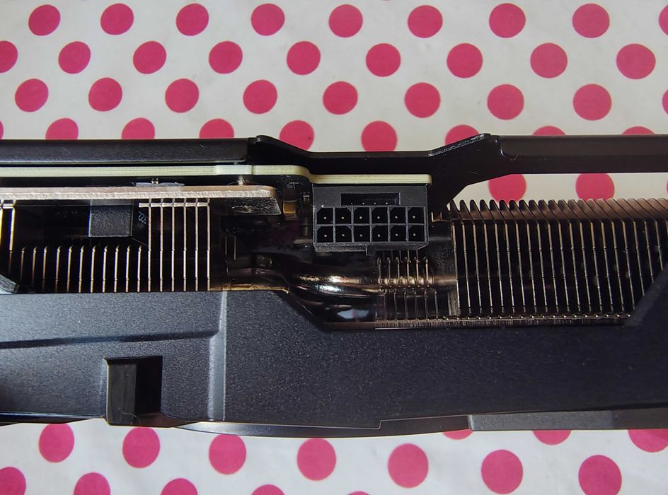 Placa video MSI RTX 4070 GAMING X SLIM 12GB GDDR6X 192-bit.