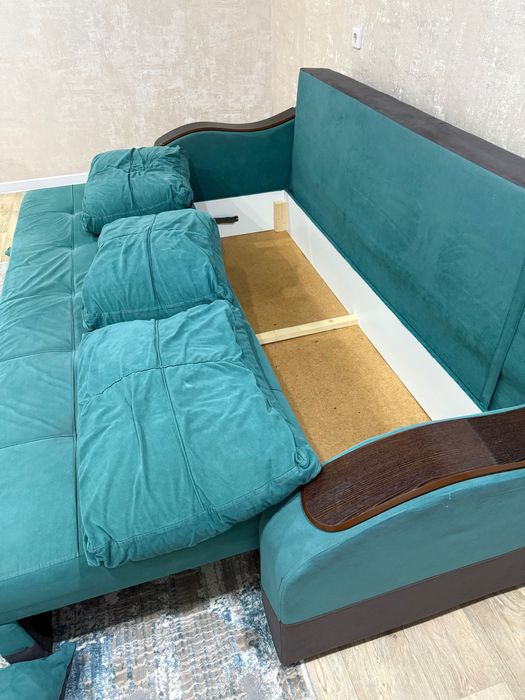 Продаётся диван (БУ) в отличном состоянии