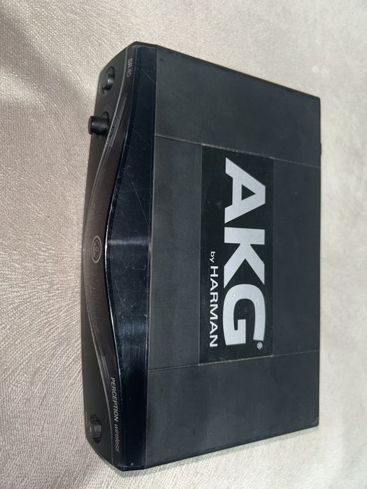 Vând AKG PW45 instrument