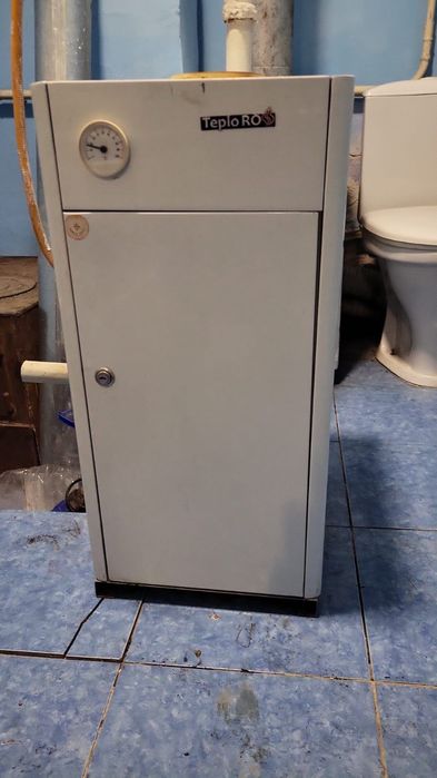 Продам газовый котель