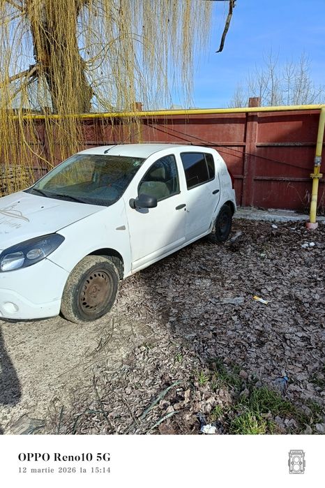 Vând Dacia Sandero
