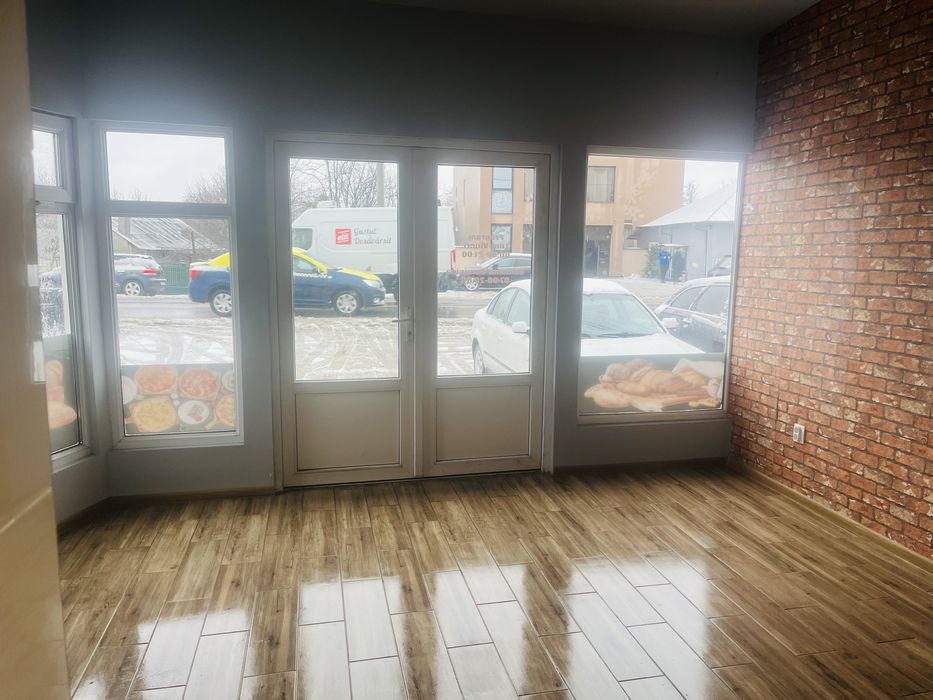 Spatiu de inchiriat in Razvad