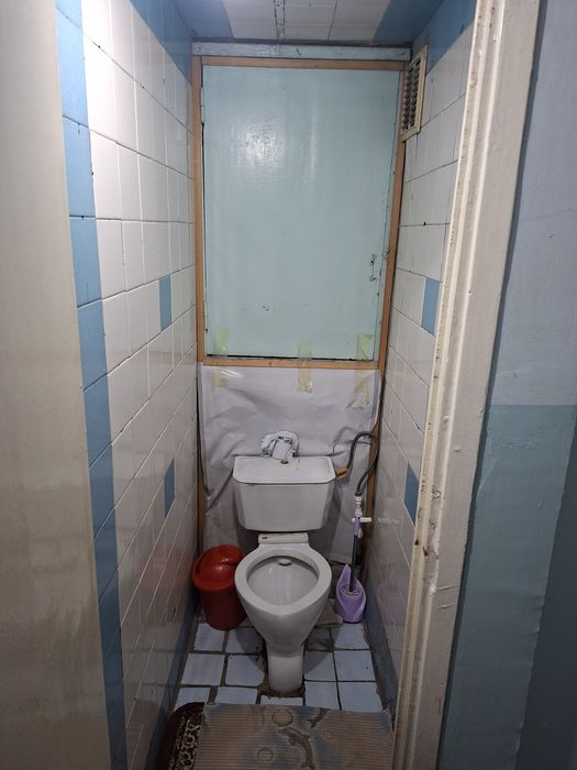 Uy sotiladi(2 xonali), mo'ljall xalqlar do'stligi saroyi!