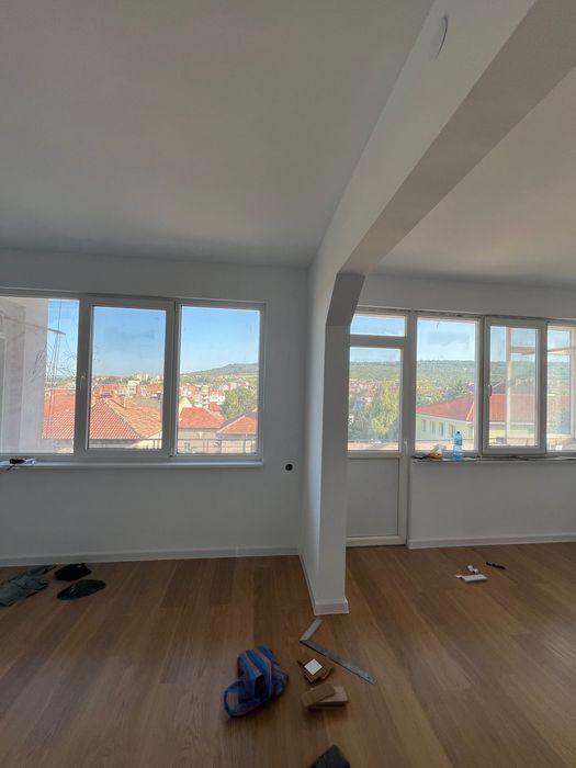 Панорамен,многостаен апартамент,на 50м.- детска градина,хр.магазин