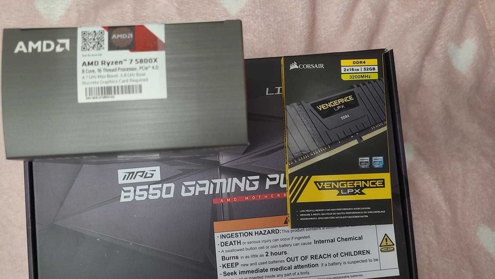 Kit Gaming Enthusiast Ryzen 7 5800X + MSI B550 Gaming Plus + 32 Gskill 3200