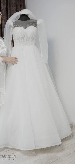 Rochii de mireasa și voal