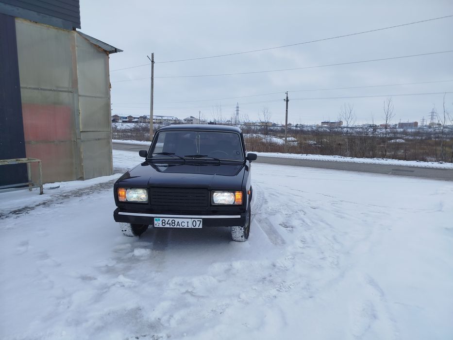 Продам черную ракету