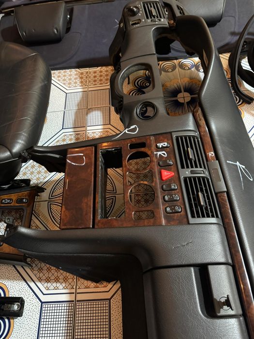 Салон на мерседес w210