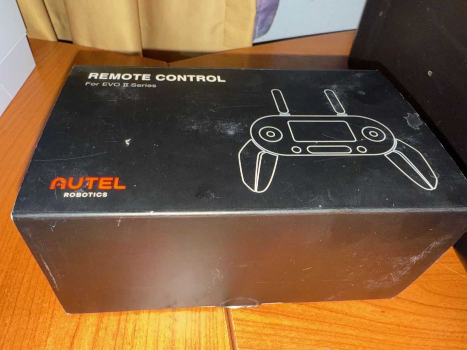 6K Дрон Autel Evo 2 Pro V1 Rugged Bundle с 5 батерии, 2 дистанционни