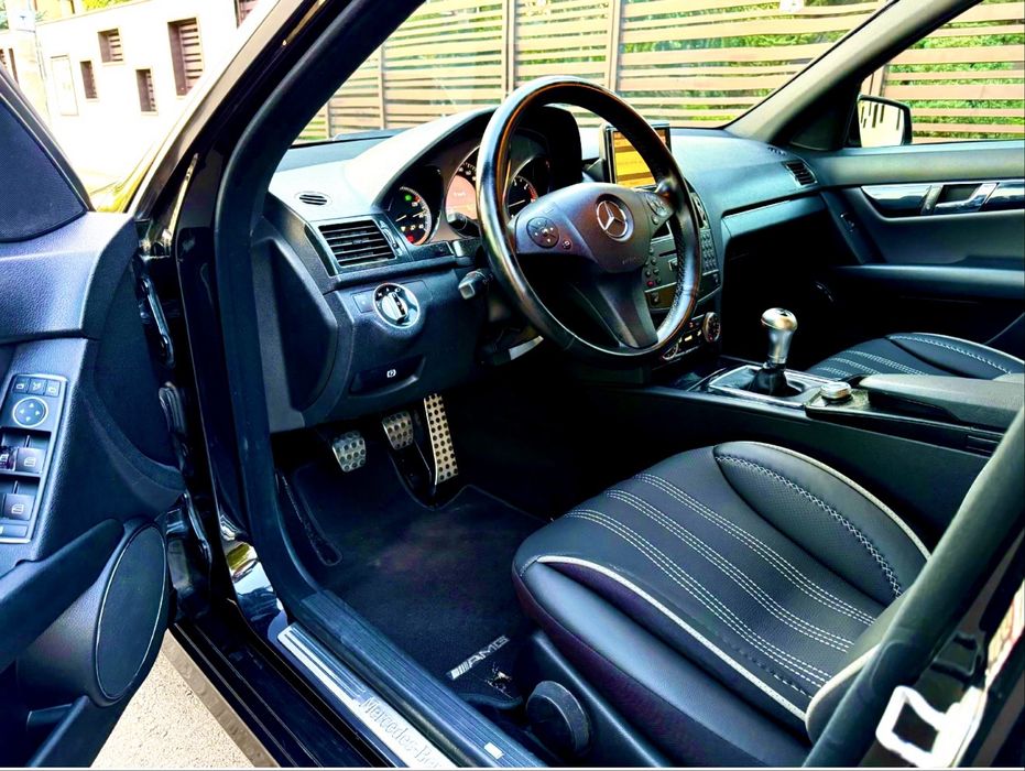 Mercedes-Benz C-Class 204 cai putere packet AMG