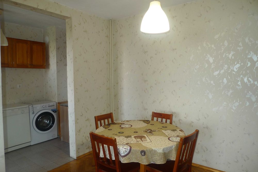 Дава се под наем Тристаен апартамент в София, Младост 1 - 96 кв.м за 650 € - Снимка #3