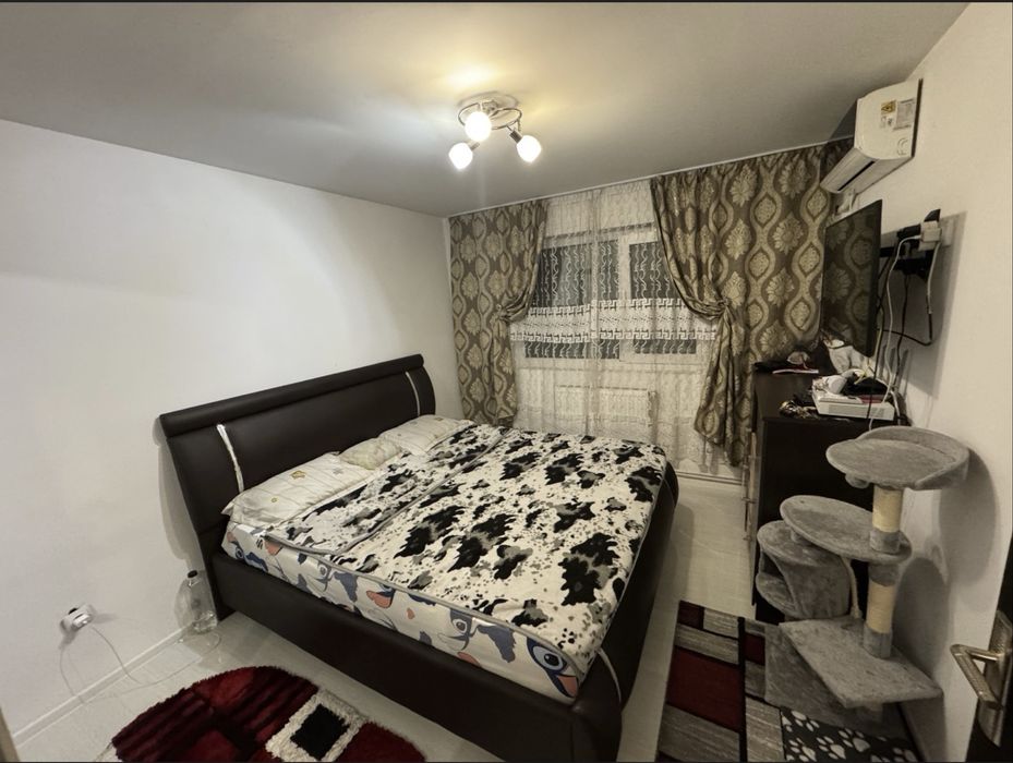 De inchiriat Apartament 3 camere