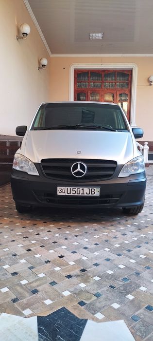 Mercedes Benz Vito