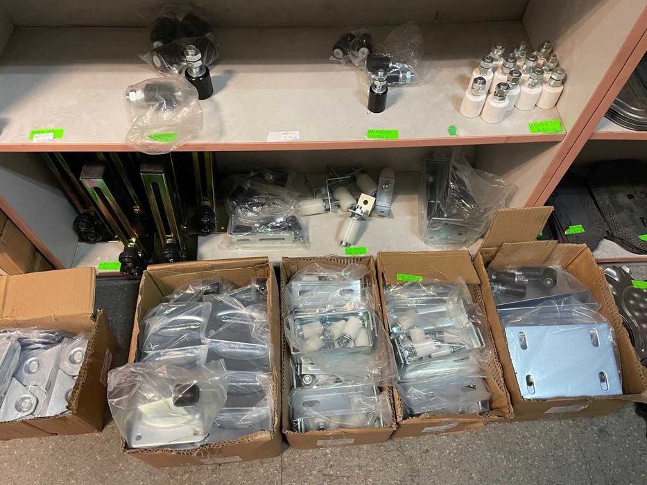 Конзолни системи за самоносещи врати