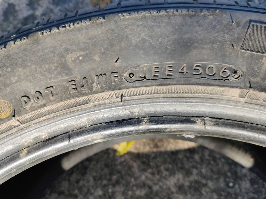 Продавам 1 брой гума Bridgeston 255/45 R18