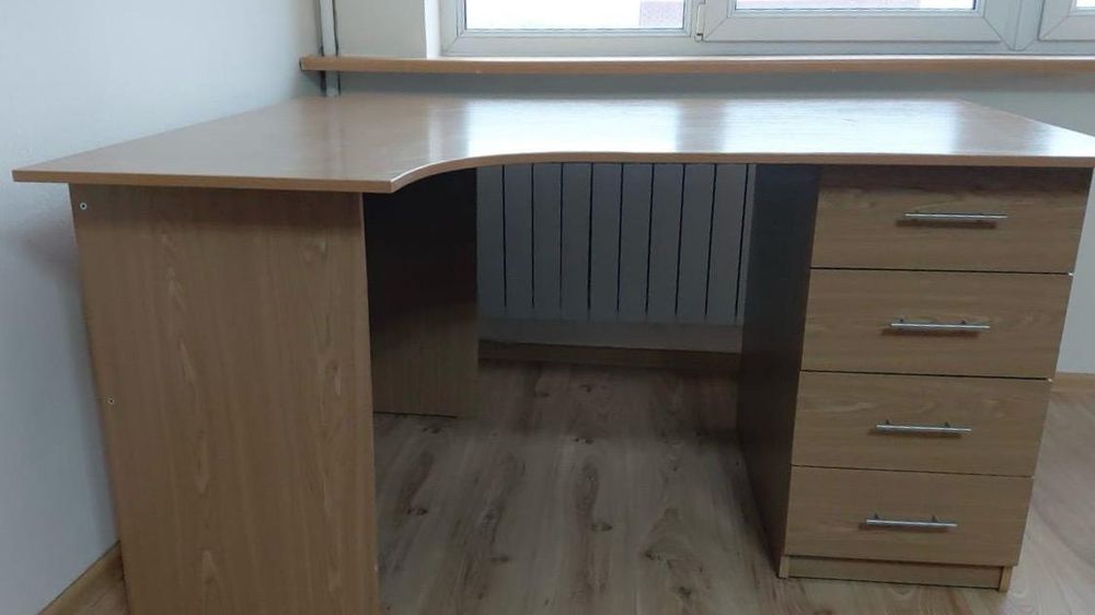 Рабочий стол  б/у