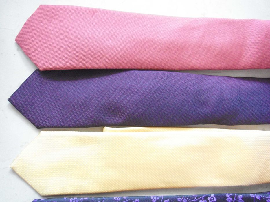 Вратовръзки и кърпички - оригинални, различни