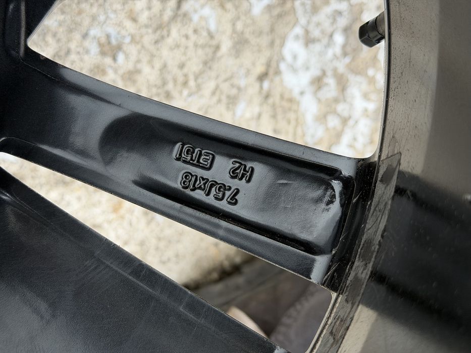 Джанти с гуми 18 за Seat Leon FR Сеат