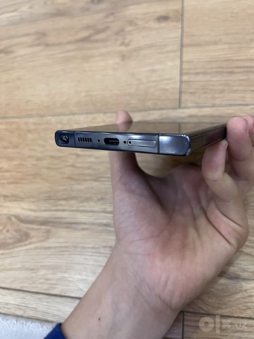 Samsung Galxy S23 ultra 256gb идеальное состояние