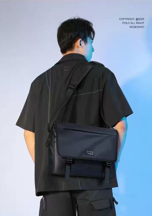 Мужская сумка через плечо