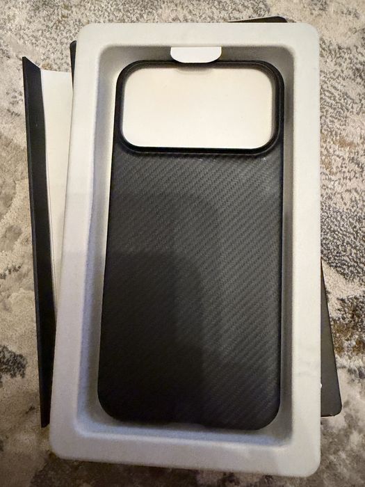 Husa Pitaka iphone 17 pro max