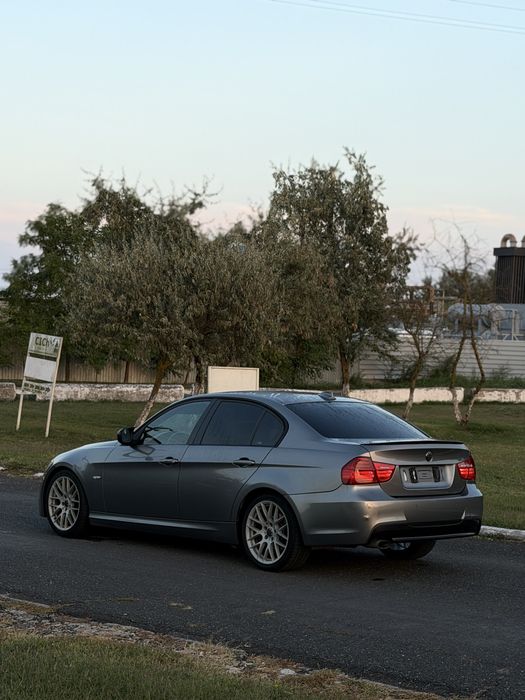 BMW E90 320d 184cp 2011