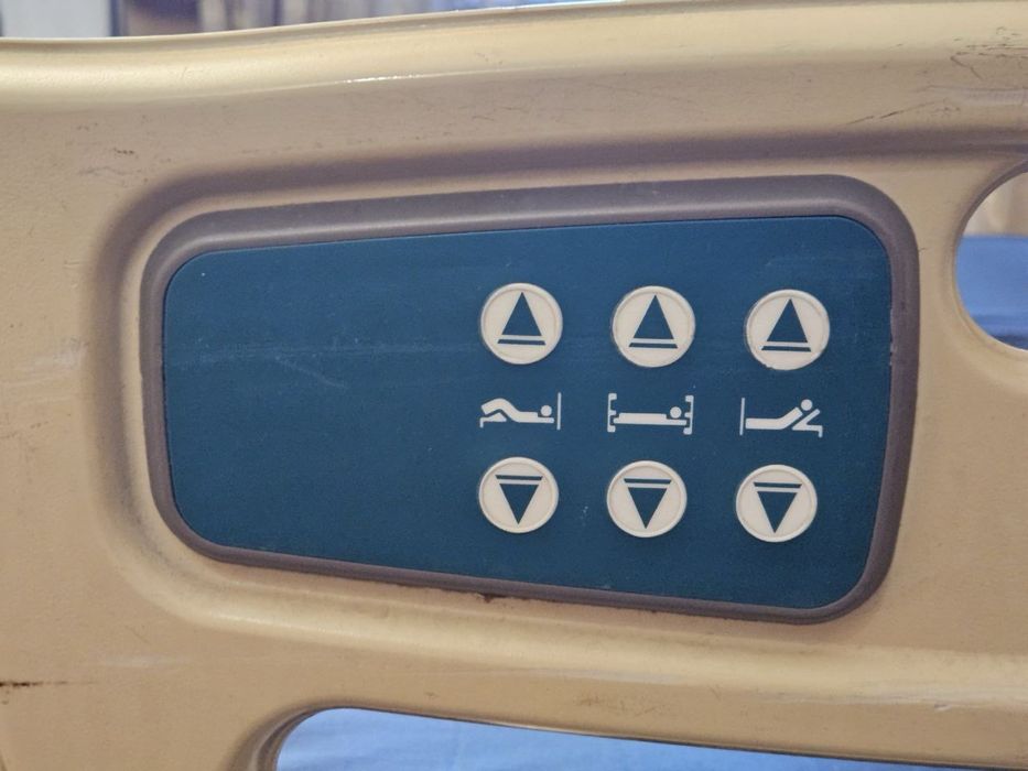 Медецинская кровать