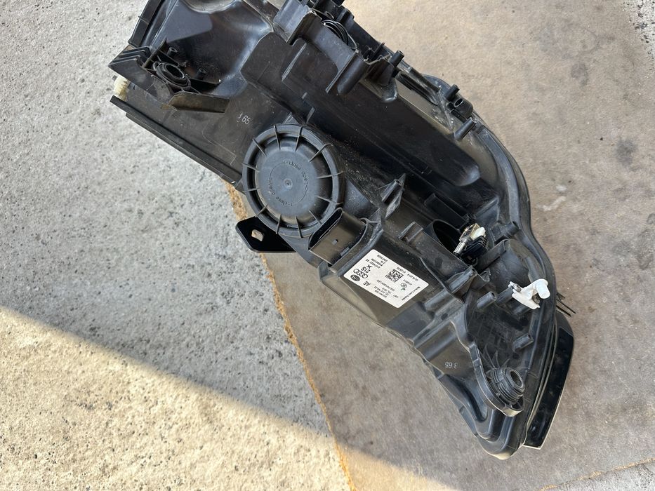 Audi A3 ксенон десен фар ОЕМ