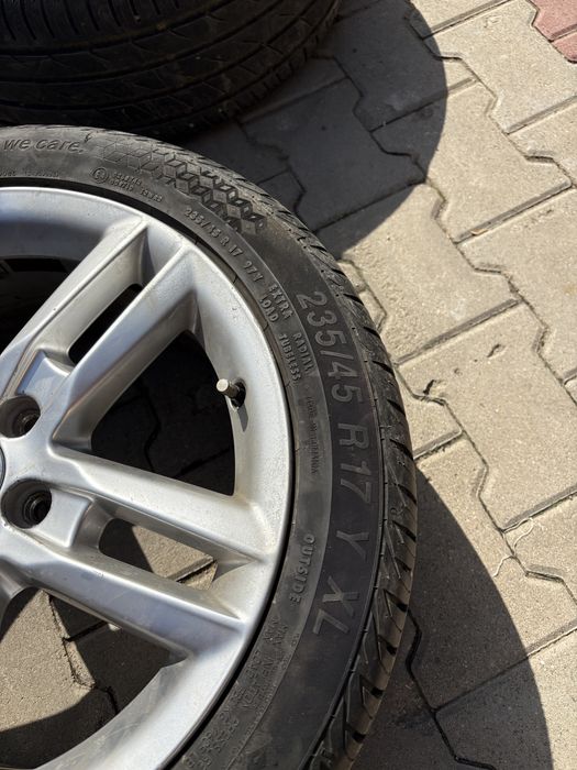 Set jante originale Audi R17 cu anvelope de vară